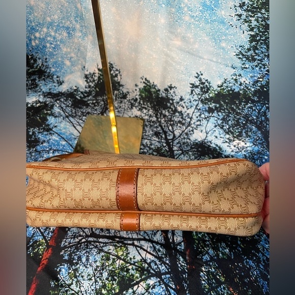 CELINE Crossbody Bag Beige & Brown leather & Textile -Pristine inside & Out - Picture 7 of 16